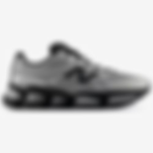 2000 | Silver/Black